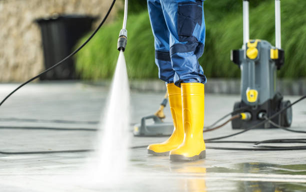 Pressure Washing Services for Businesses in Tuntutuliak, AK